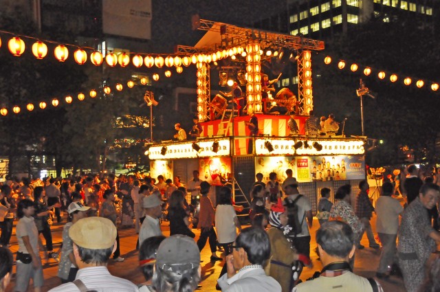 さっぽろ夏祭り(札幌)