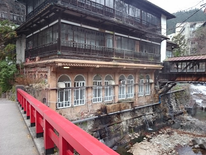四万温泉
