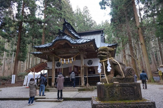 御岩神社